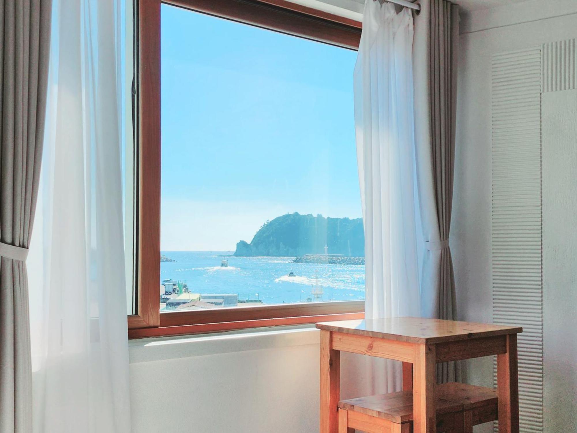 Seogwiporto Villa Exterior photo